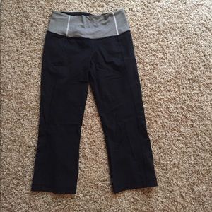 Lululemon cropped leggings